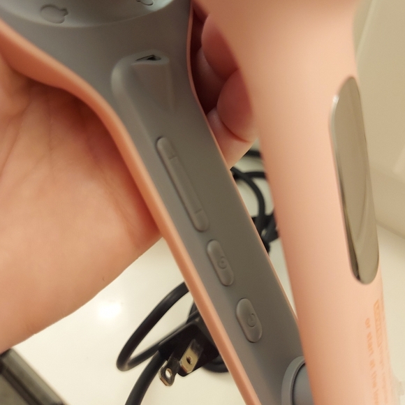 TYMO Pink Hair Styling Tool ‼️PRICE FIRM‼️ - Picture 5 of 6